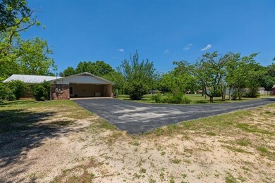 1203 Valley Rd, Crestview, FL 32539 - photo 4