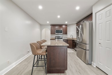 3074 Renard Ln unit 2, Saint Charles, IL 60175 - photo 7