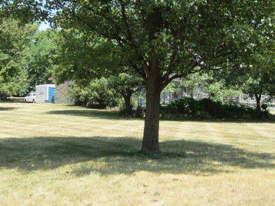 1324 Bluebell Ln, Batavia, IL 60510 - photo 4