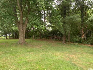 1940 Arcadia Rd, Jacksonville, IL 62650 - photo 6