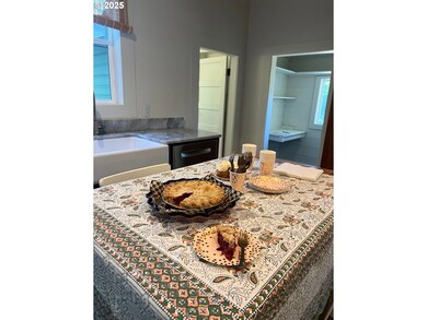 3144 Odell Hwy, Hood River, OR 97031 - photo 5