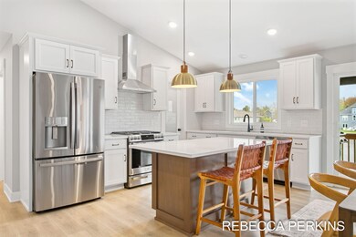 33-web-or-mls-2952-red-alder-dr