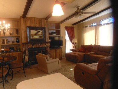 Vaulted great room
