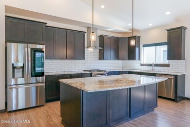 Kitchen L