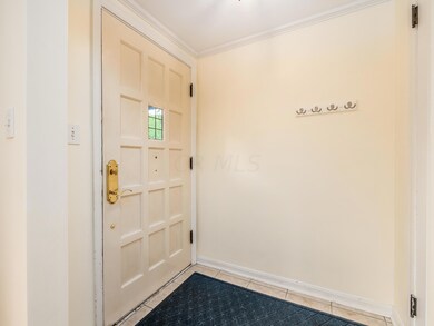 Foyer/Entry