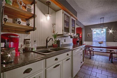 821 Lapwing Rd, Edmond, OK 73003 - photo 7