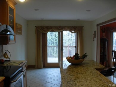 107 Mountain Park Rd unit 115, Allentown, PA 18103 - photo 6