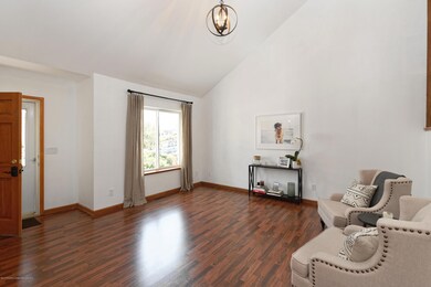 84SagewoodCt_HiRes201 (1) EDIT