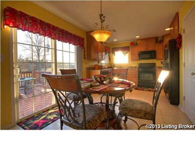 11716 Taylor Rae Dr, Louisville, KY 40229 - photo 7