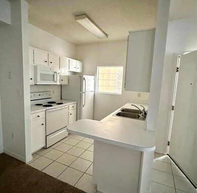 1501 Partin Dr N unit 211, Niceville, FL 32578 - photo 5