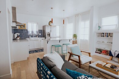 mitchellairbnb-7004