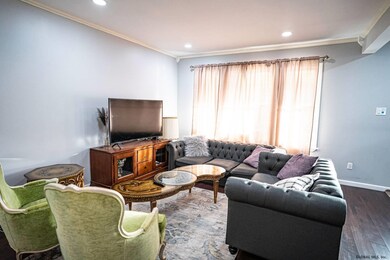 917 Vischer Ave, Schenectady, NY 12306 - photo 5