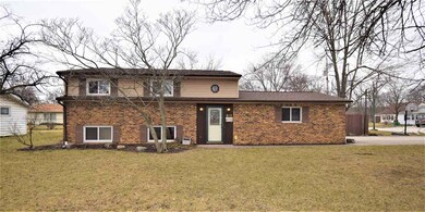 2133 Lindenwood Ave, Fort Wayne, IN 46808 - photo 2