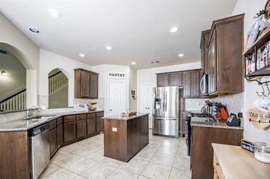 3218 El Camino St, Bay City, TX 77414 - photo 4