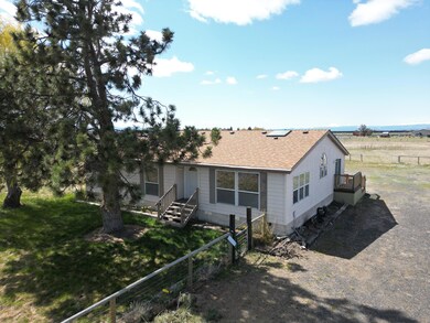26395 Walker Rd, Bend, OR 97701 - photo 2
