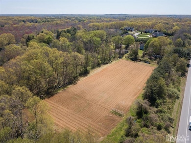 14 Brushneck Rd, Marlboro Township, NJ 07746 - photo 5