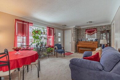 518 16th St N, Moorhead, MN 56560-09.jpg