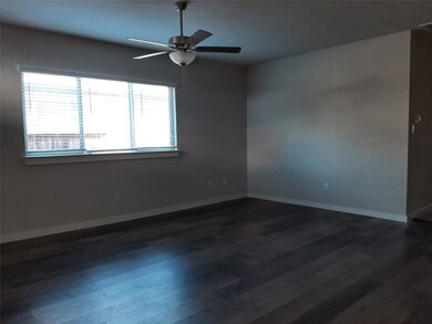 9728 Grosbeak Ln, Magnolia, TX 77354 - photo 4