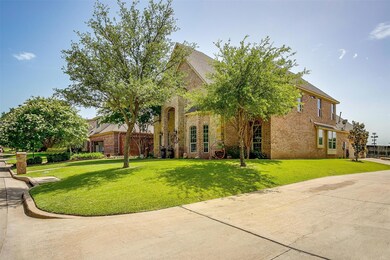2217 Farrington Ln, Hurst, TX 76054 - photo 3