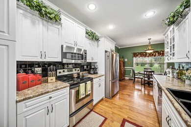 784 Coveview Cir, Cookeville, TN 38506 - photo 3