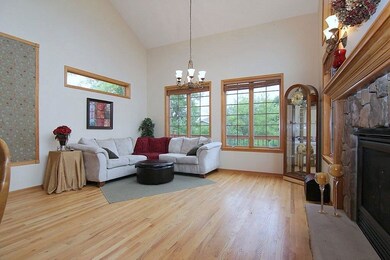 543 Echo Valley Rd, Brooklyn, WI 53521 - photo 5