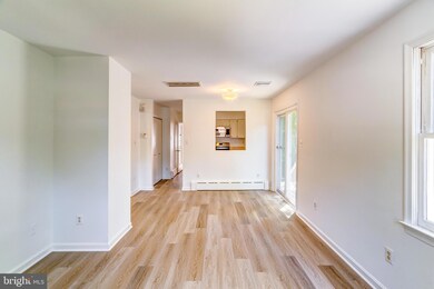 4876 Long View Rd, Temple Hills, MD 20748 - photo 7