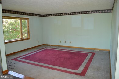 2302 Lodge Forest Dr, Sparrows Point, MD 21219 - photo 7