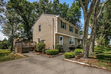 8 Benefit St, Methuen, MA 01844 - photo 5