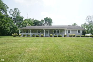 11173 Little Duck Creek Rd, Metamora, IN 47030 - photo 3