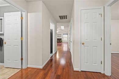 166 Wyndham Ct, High Point, NC 27265 - photo 5