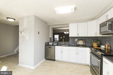 8119 Greenspring Valley Rd, Owings Mills, MD 21117 - photo 5