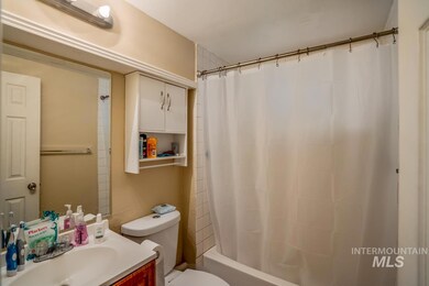 1007 E Lincoln Ave, Nampa, ID 83686 - photo 5