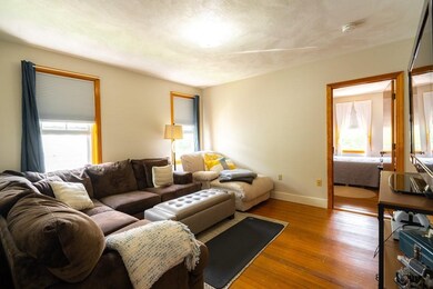 565 Somerville Ave unit 2R, Somerville, MA 02143 - photo 4
