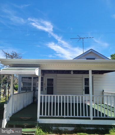 192 N Broad St, Penns Grove, NJ 08069 - photo 5