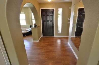 005_Entry Way