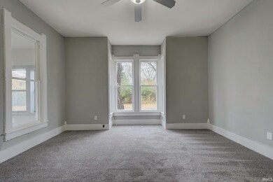 27 N Comstock St, Wabash, IN 46992 - photo 6