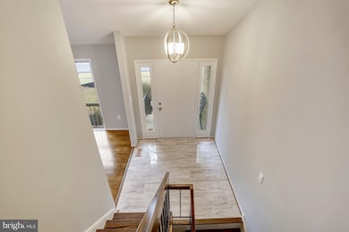 2519 Oakenshield Dr, Potomac, MD 20854 - photo 7