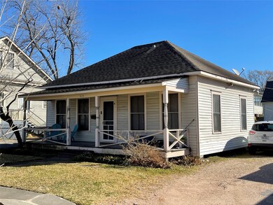 838 Arlington St, Houston, TX 77007 - photo 2