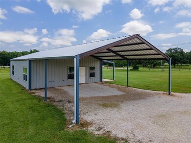 1405 Buckner Rd, Lipan, TX 76462 - photo 5