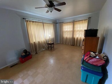 53 Fairmount Dr, Willingboro, NJ 08046 - photo 3