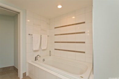 Ko'olani unit 1404, Honolulu, HI 96814 - photo 7