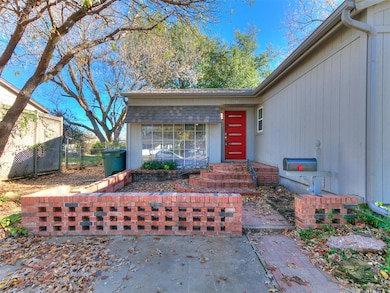 816 S Santa fe Dr, Edmond, OK 73003 - photo 3