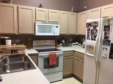 2451 Trailwood Dr, Cantonment, FL 32533 - photo 5