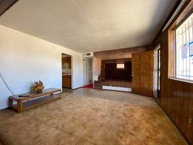 256 Gladys Ave, El Paso, TX 79915 - photo 4