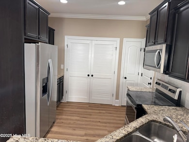 3500 Ellsworth Dr unit A, Greenville, NC 27834 - photo 5