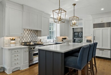 7 Vernon St, Newburyport, MA 01950 - photo 4