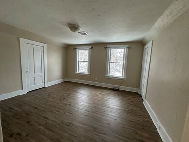 71 Flagg St unit 3, Clinton, MA 01510 - photo 6