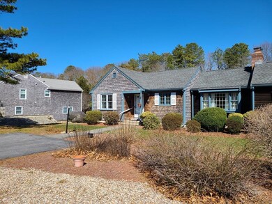 4 Debs Hill Rd, Yarmouth Port, MA 02675 - photo 2