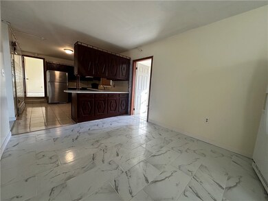 4 Ivy St, Pawtucket, RI 02860 - photo 4