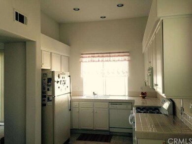 Kitchen is like new, very well maintained.